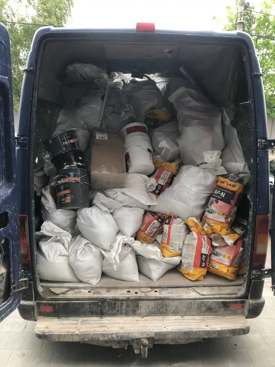 Демонтаж стін та вивіз у Львові